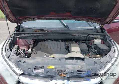 2015 Toyota Highlander Le/Le Plus from USA, damaged, VIN 5TDBKRFH7FS089995